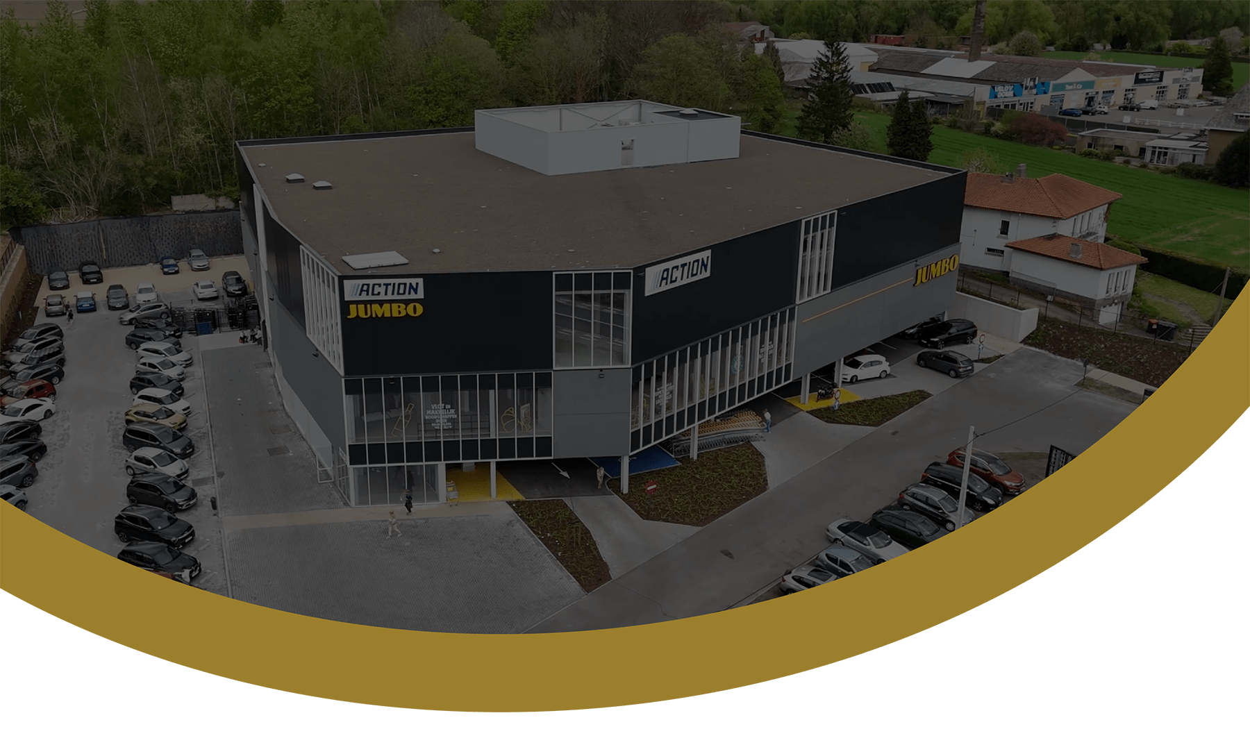 Onze diensten TS33 is al meer dan 10 jaar actief als projectontwikkelaar, met een focus op winkelvastgoed